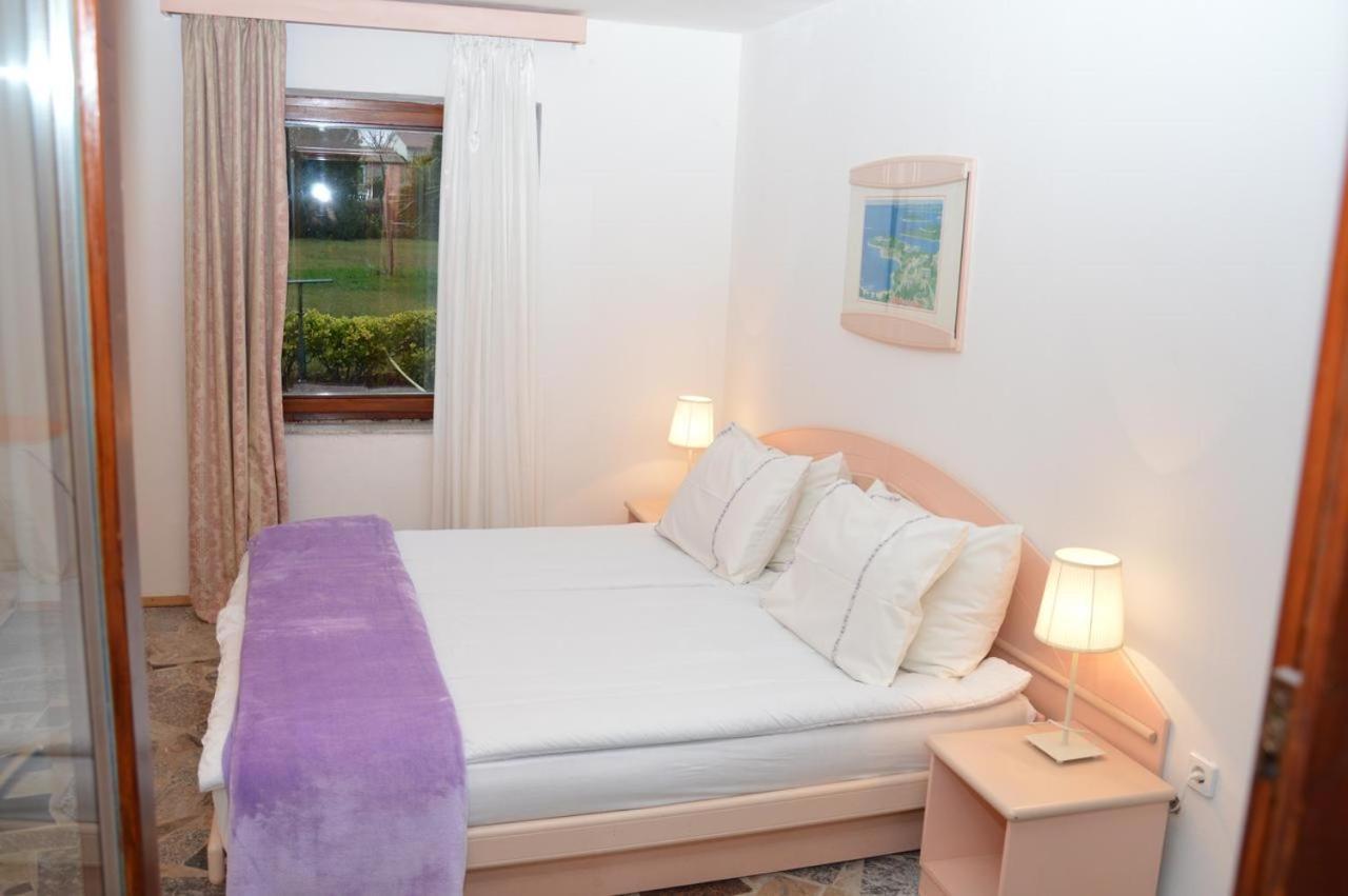 Apartments Agata Nova Vas  Kültér fotó